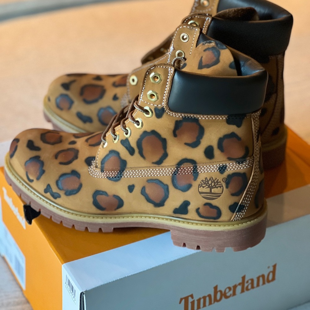 Timberland Men’s Brown Leopard Combat Boots - Picture 8 of 9